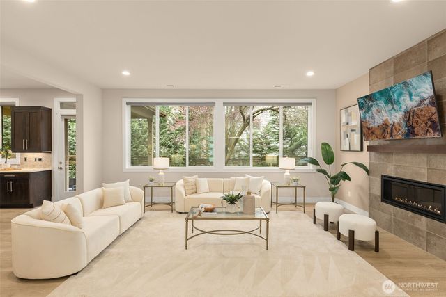 13227 111th Avenue NE, Kirkland, WA 98034