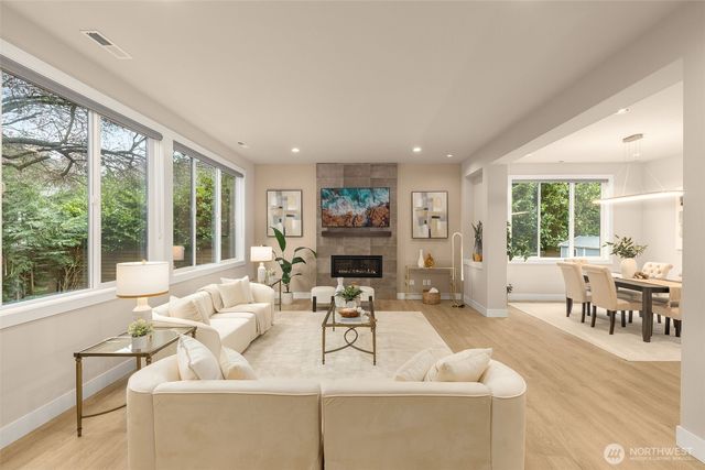 13227 111th Avenue NE, Kirkland, WA 98034