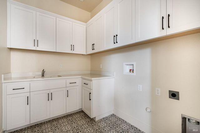 3541 Ruston Ln, Napa, CA 94558