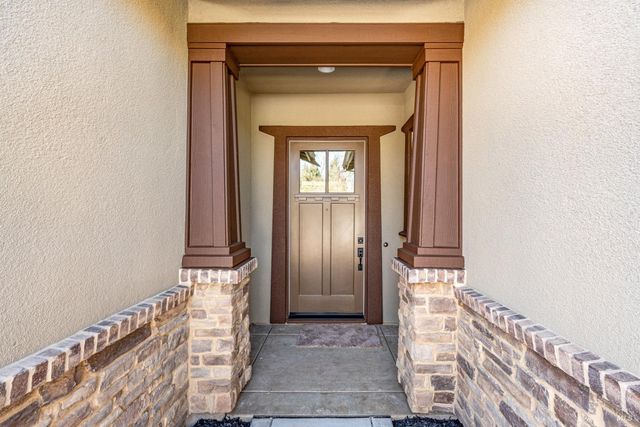 3541 Ruston Ln, Napa, CA 94558