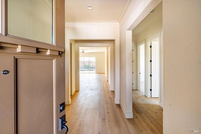 3541 Ruston Ln, Napa, CA 94558