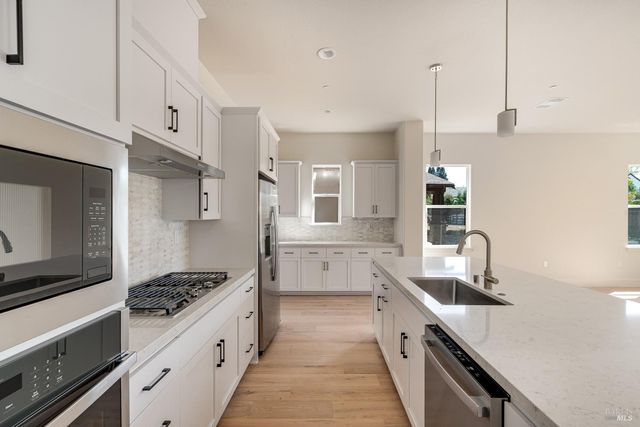 3541 Ruston Ln, Napa, CA 94558