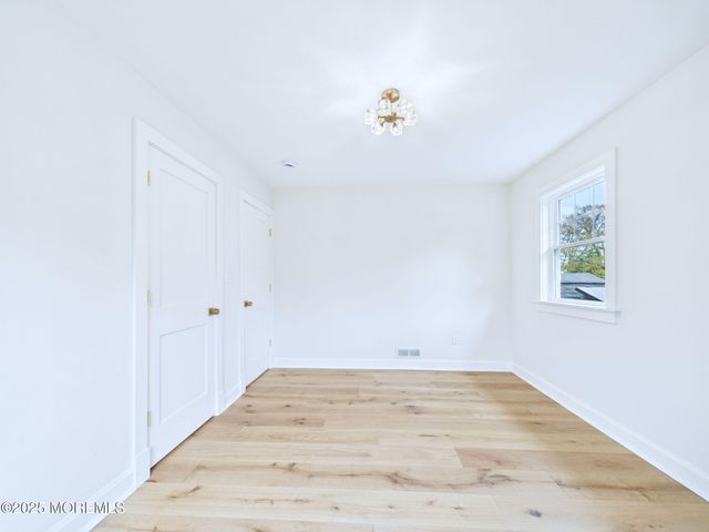 28 Patten Lane, Long Branch, NJ 07740