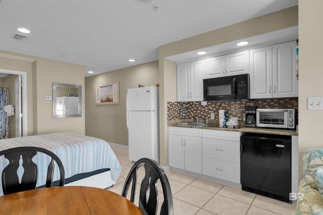 1832 WEST BEACH Boulevard 906A, Gulf Shores, AL 36542