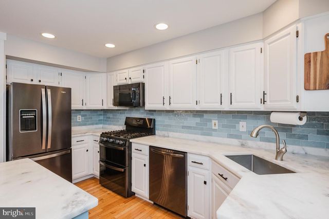 9003 GARDENIA RD, Baltimore, MD 21236