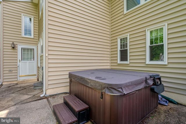 9003 GARDENIA RD, Baltimore, MD 21236