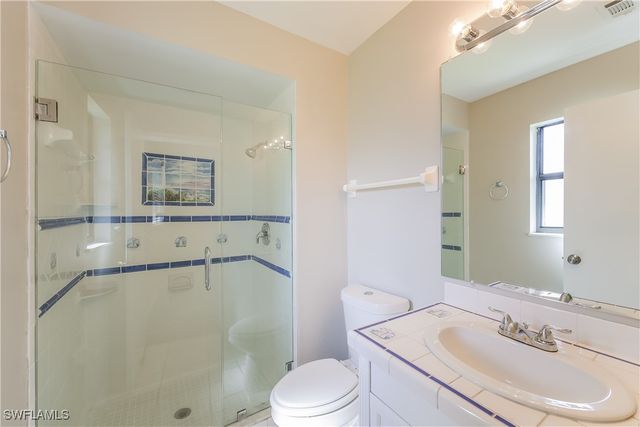 720 SW 8th TER, Cape Coral, FL 33991