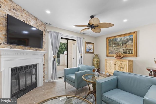 8-E QUEEN VICTORIA WAY, Chester, MD 21619