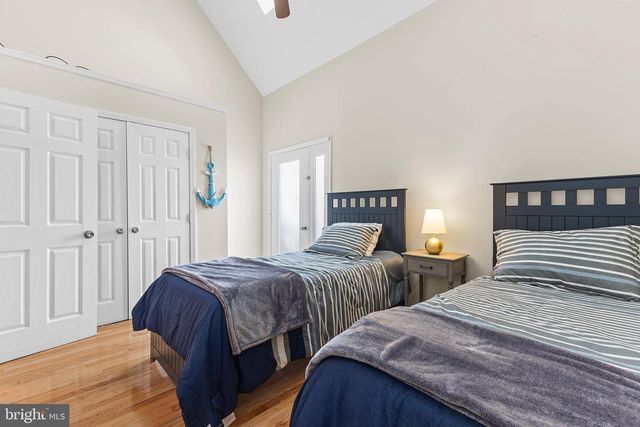 8-E QUEEN VICTORIA WAY, Chester, MD 21619