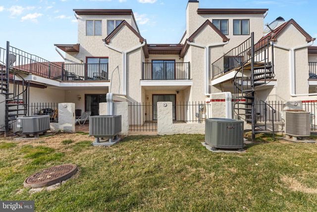 8-E QUEEN VICTORIA WAY, Chester, MD 21619