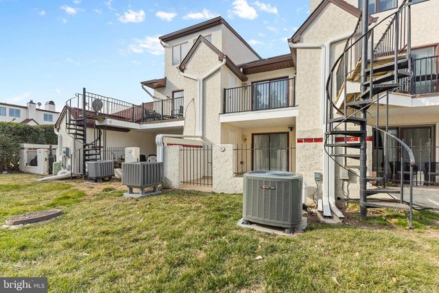 8-E QUEEN VICTORIA WAY, Chester, MD 21619