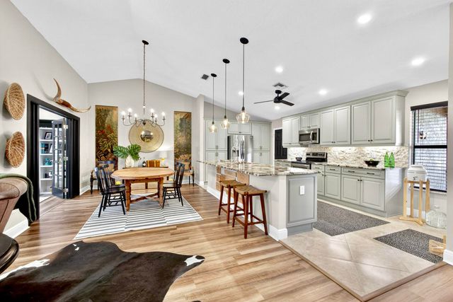 11866 Donlin Drive, Wellington, FL 33414