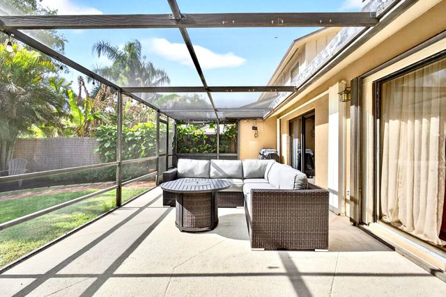 11866 Donlin Drive, Wellington, FL 33414