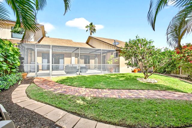 11866 Donlin Drive, Wellington, FL 33414