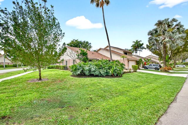 11866 Donlin Drive, Wellington, FL 33414