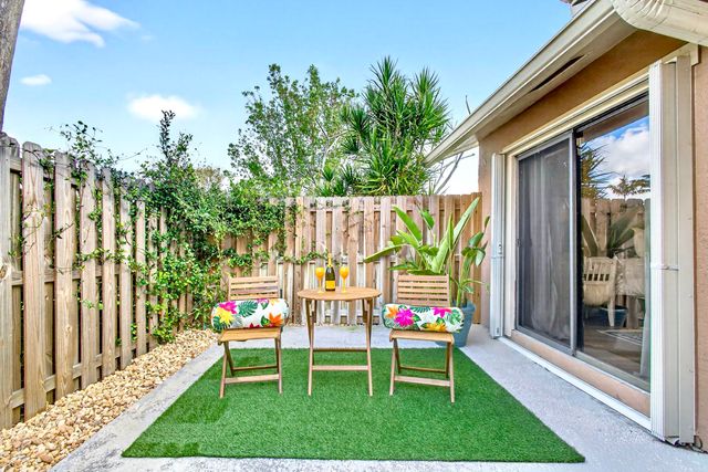 11866 Donlin Drive, Wellington, FL 33414