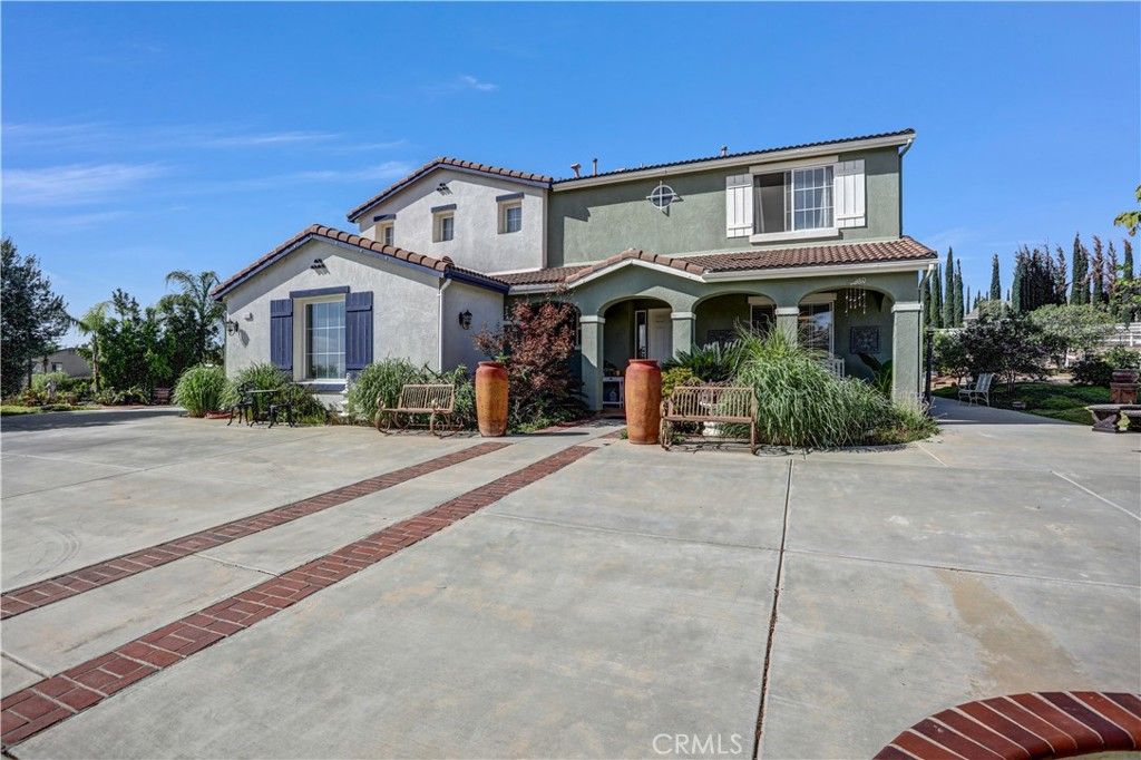 18689 Hawkhill, Perris, CA 92570 — photo 2
