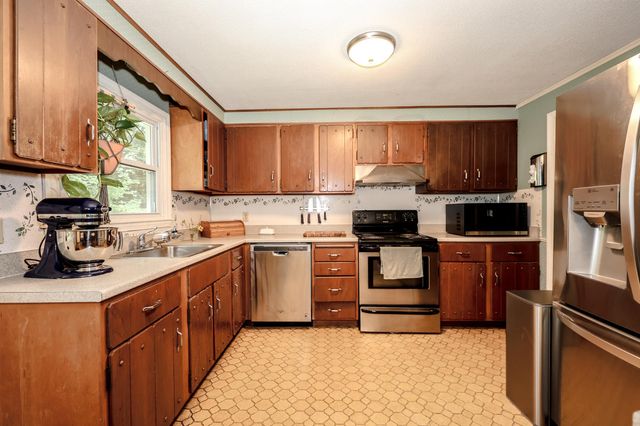 113 Currier Avenue, Peterborough, NH 03458