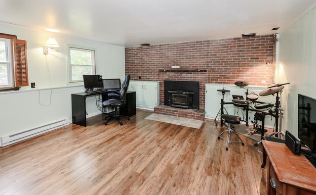 113 Currier Avenue, Peterborough, NH 03458