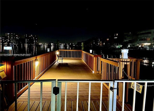 100 Golden Isles Dr 605, Hallandale Beach, FL 33009