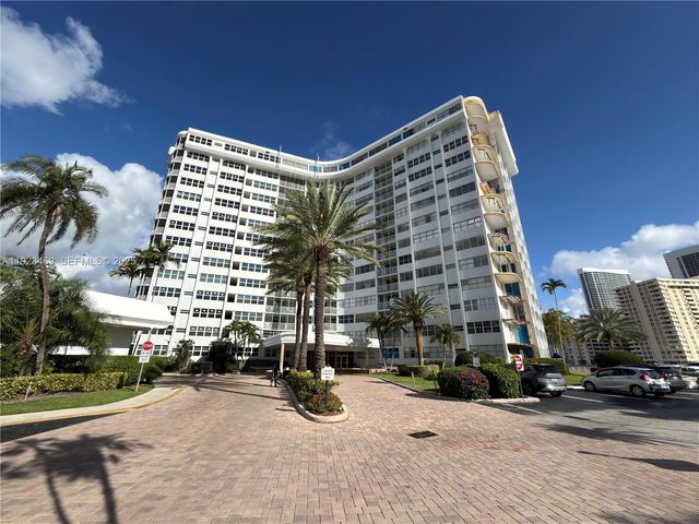 100 Golden Isles Dr 605, Hallandale Beach, FL 33009