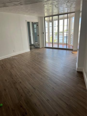 100 Golden Isles Dr 605, Hallandale Beach, FL 33009