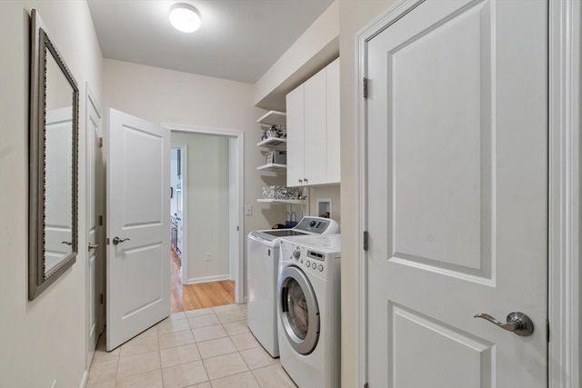 35 Greenside Ln 35, Acton, MA 01720