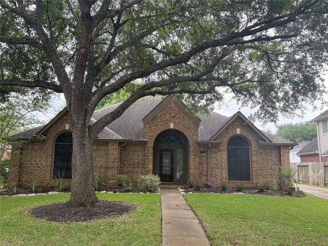 1631 Berkoff Drive, Sugar Land, TX 77479