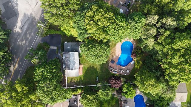 830 Terry Road, Hauppauge, NY 11788