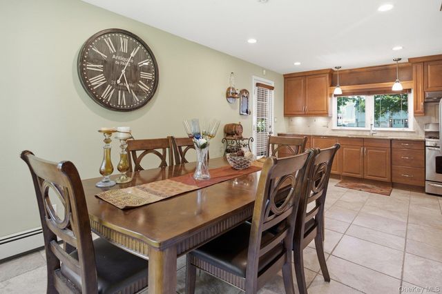 830 Terry Road, Hauppauge, NY 11788