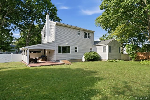 830 Terry Road, Hauppauge, NY 11788