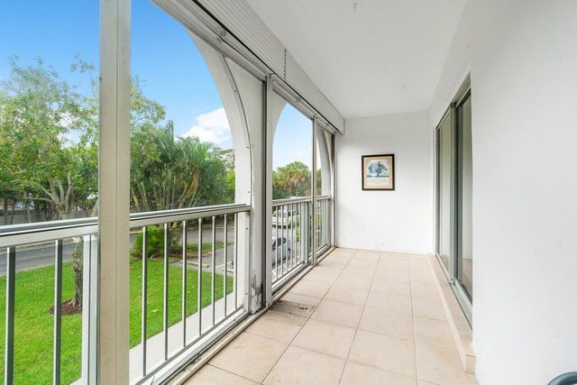 250 NE 20th Street 2250, Boca Raton, FL 33431