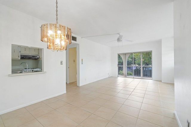 250 NE 20th Street 2250, Boca Raton, FL 33431