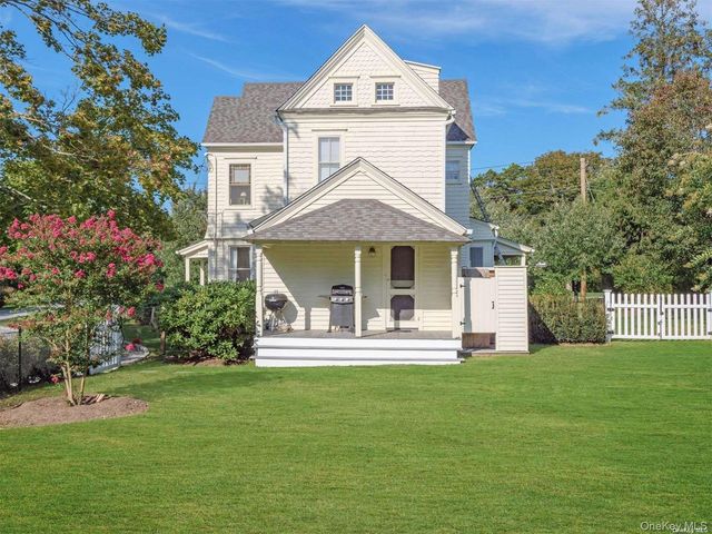 51 Quogue Street, Quogue, NY 11959