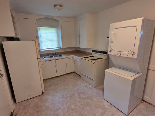 5102 W 11Th St, Little Rock, AR 72204