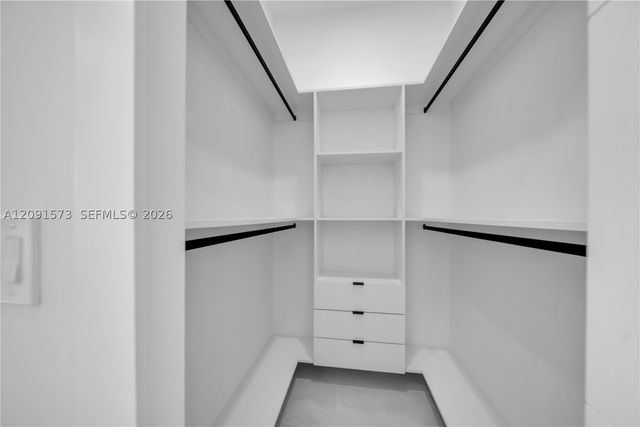 3304 18 St SW, Lehigh Acres, FL 33976