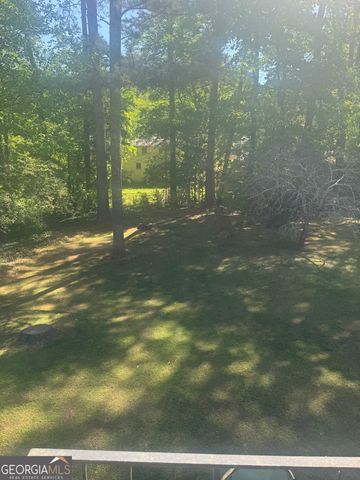 611 Woods Drive NW, Atlanta, GA 30318