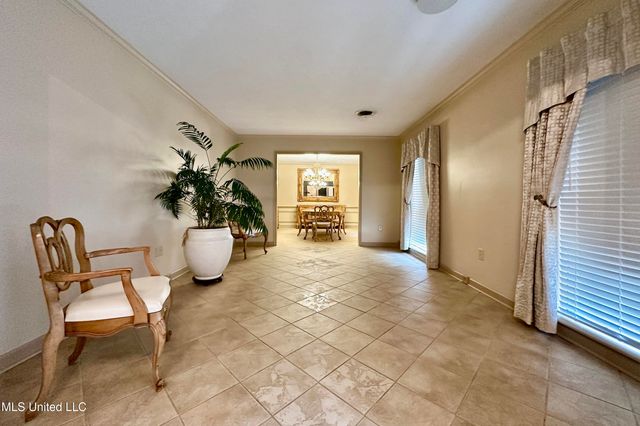 307 Longwood Drive, Clinton, MS 39056