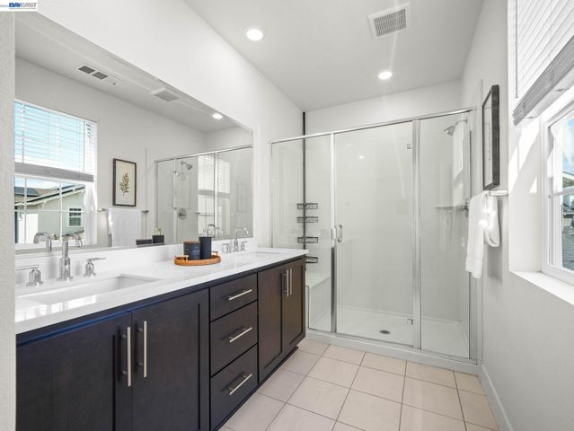 37613 Salt Grass Rd, Newark, CA 94560