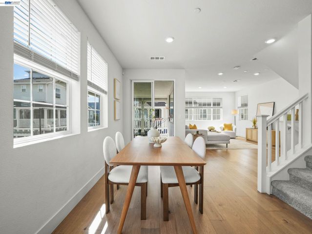 37613 Salt Grass Rd, Newark, CA 94560