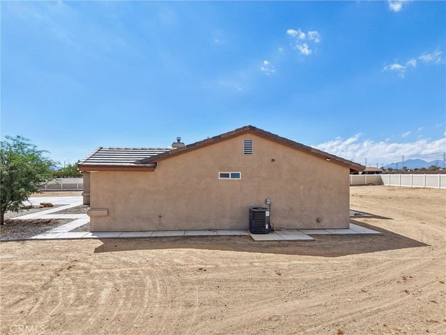11436 Amethyst, Victorville, CA 92392