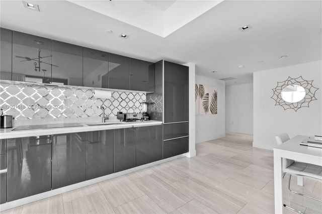 1451 Brickell Ave 1004, Miami, FL 33131