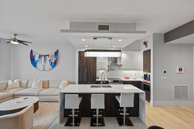 2770 NE 14TH Street 203, Fort Lauderdale, FL 33304