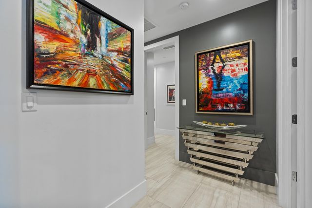 2770 NE 14TH Street 203, Fort Lauderdale, FL 33304