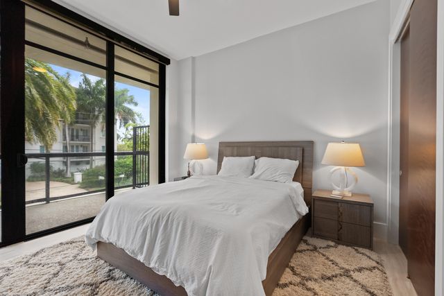 2770 NE 14TH Street 203, Fort Lauderdale, FL 33304