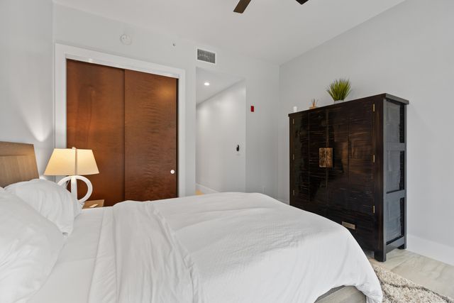 2770 NE 14TH Street 203, Fort Lauderdale, FL 33304