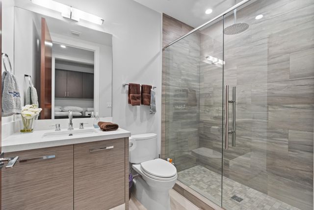 2770 NE 14TH Street 203, Fort Lauderdale, FL 33304