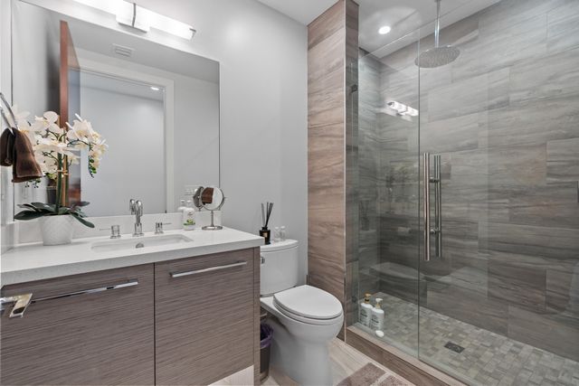 2770 NE 14TH Street 203, Fort Lauderdale, FL 33304