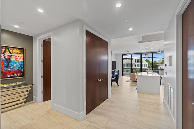 2770 NE 14TH Street 203, Fort Lauderdale, FL 33304