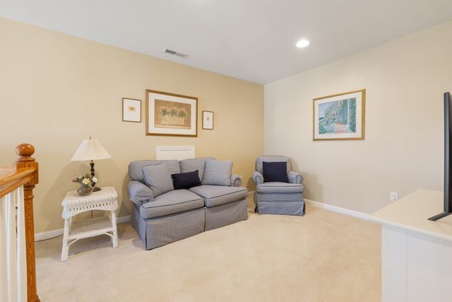 12 Allison Way 12, Natick, MA 01760